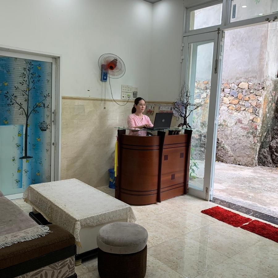 Nha Nghi Ty Hoa Nam Du Bed and Breakfast Buitenkant foto